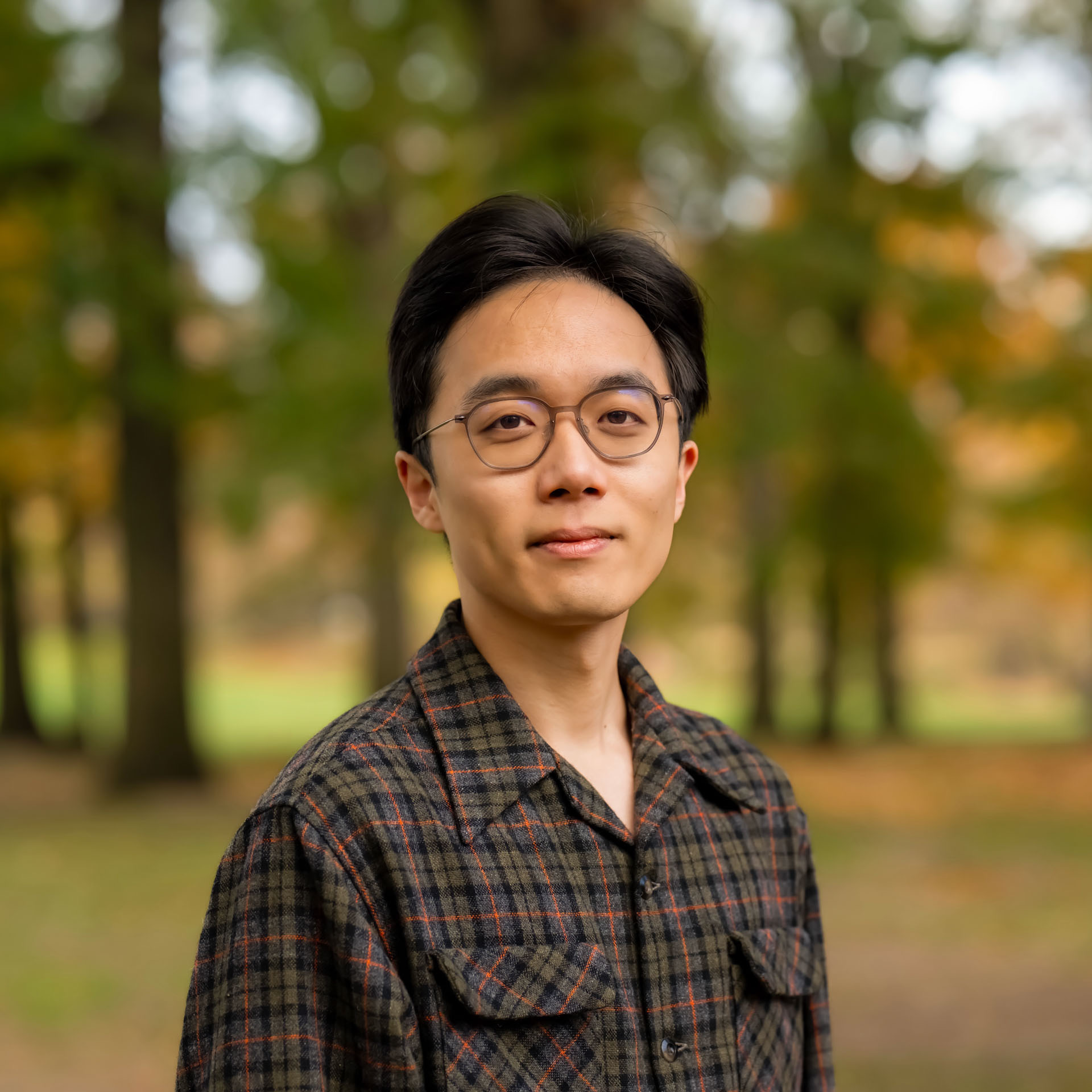 Portrait of Runsheng Wang. Runsheng Wang is a Ph.D. student at Columbia University, advised by Prof. Matei Ciocarlie in the ROAM Lab.