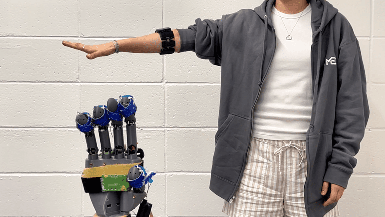 Zeroshot low-latency control of a robotic hand via the MyHand orthosis
